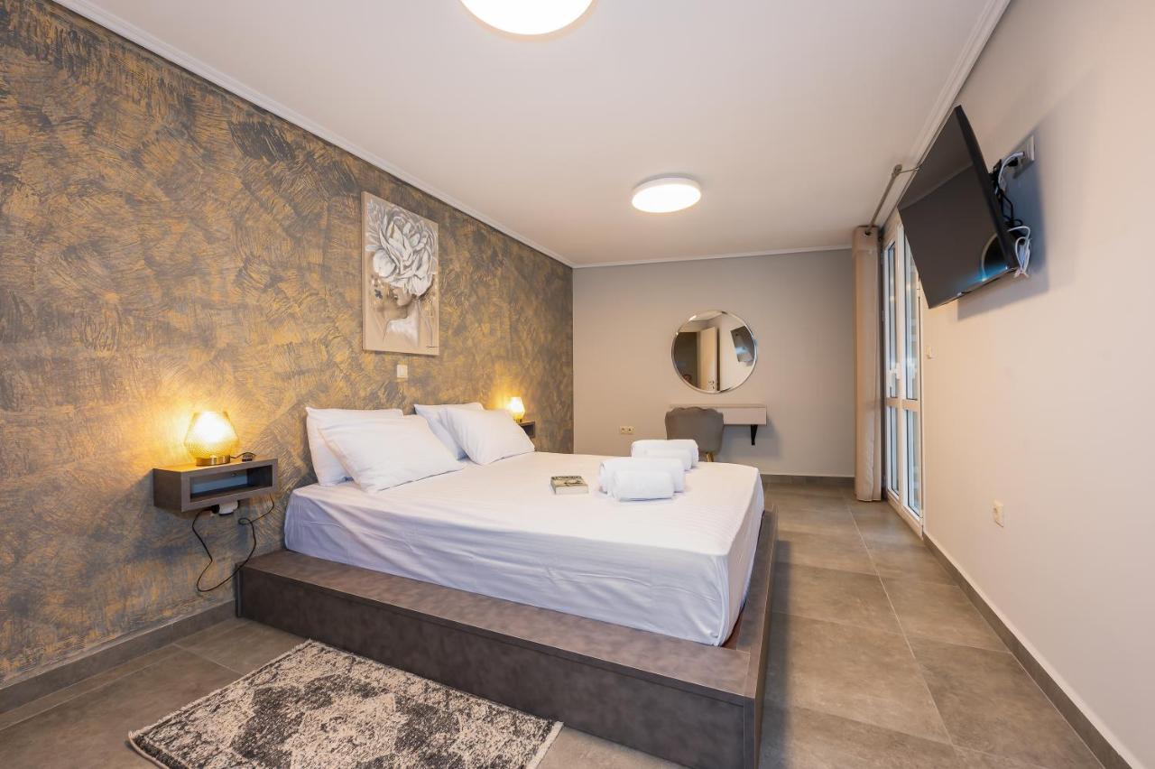 Nikole'S Villas Luxury 180M2 Tirós Exterior foto